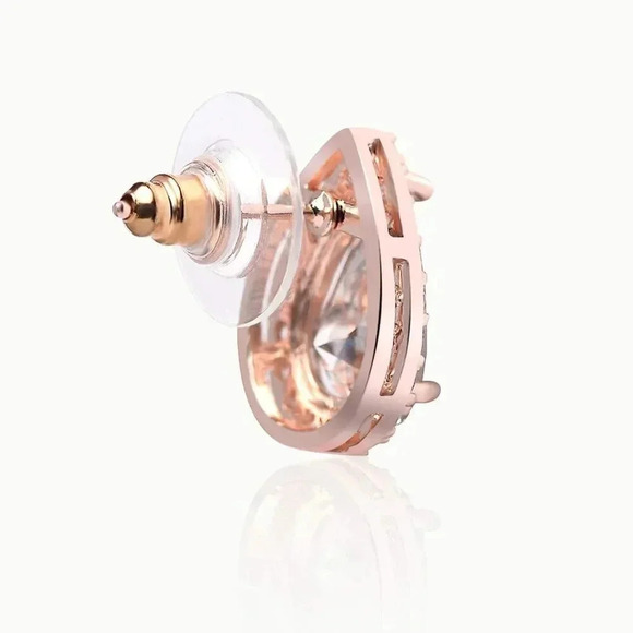 ❤️Women Gold Teardrop Bridal EarringsElegant  Cubic Stud Earrings - Picture 6 of 7